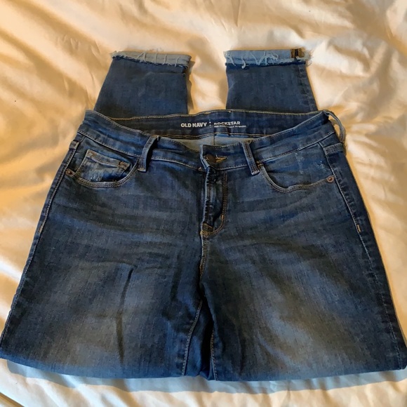 EUC Old Navy Rockstar Skinny Jeans - Picture 2 of 2